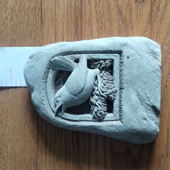 #5 VINTAGE COPYRIGHT 1996 3Dheavy Sculptural Plaque for Home/Garden Wall COPY - Picture 4 of 7